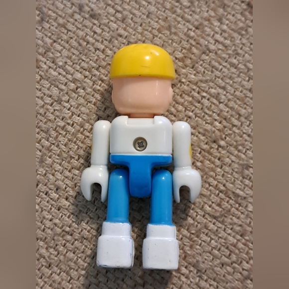 Playmobil Construction Worker White And Blue-Yellow Hard Hat Men at Work Figure - Picture 2 of 3